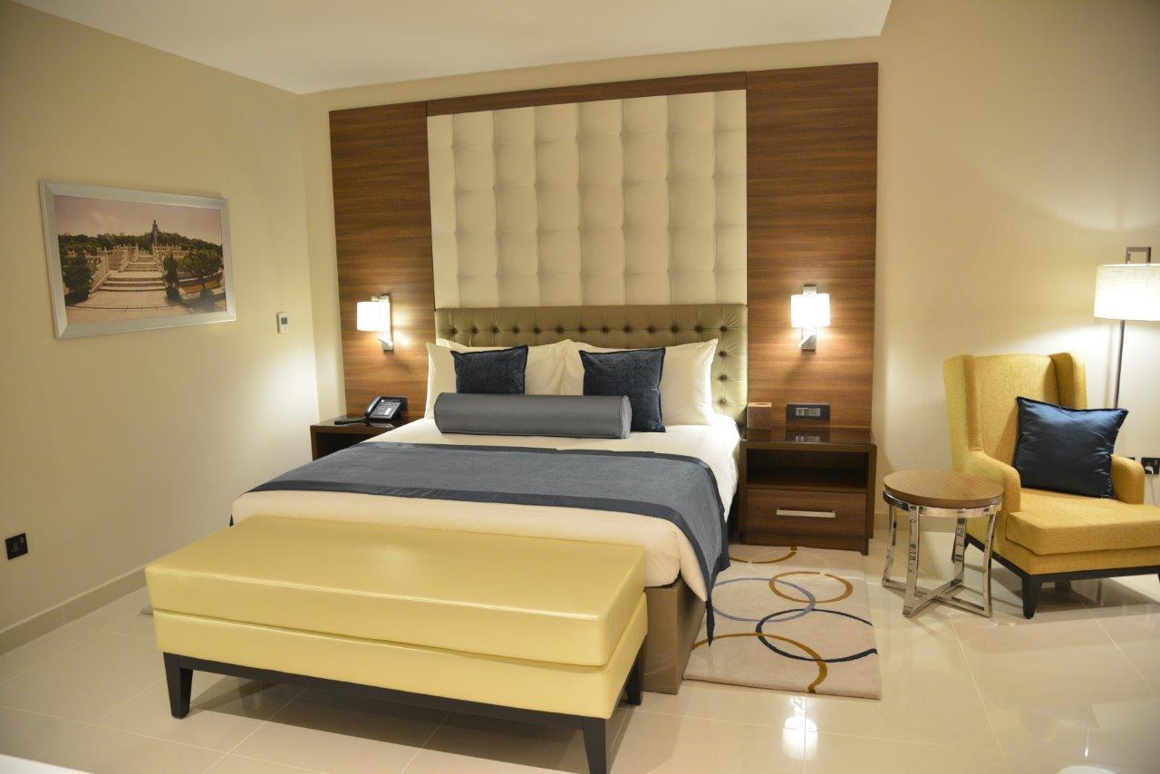 The Envoy Hotel Abuja Buitenkant foto