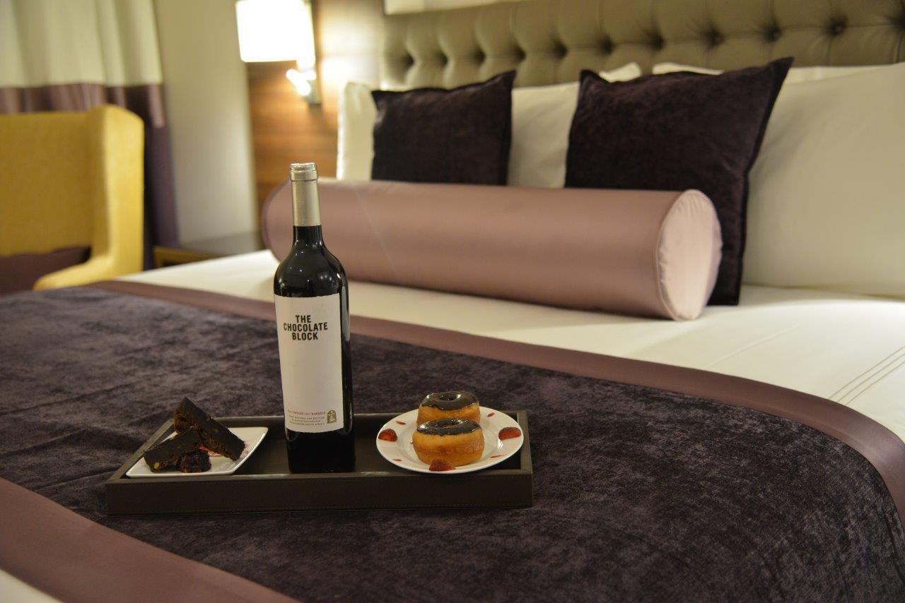 The Envoy Hotel Abuja Buitenkant foto