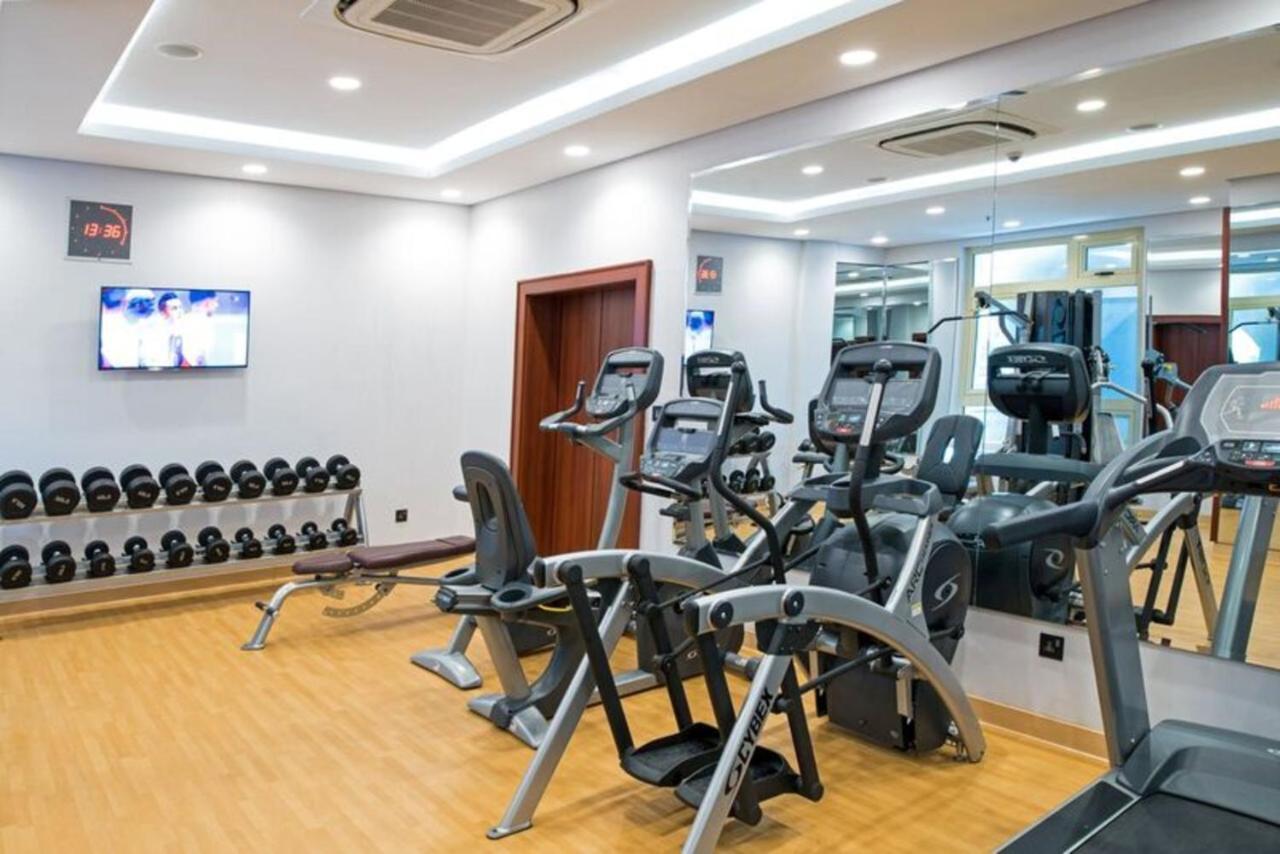The Envoy Hotel Abuja Buitenkant foto