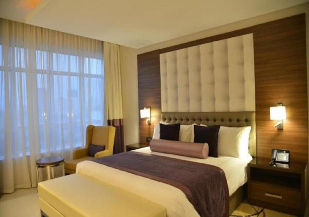 The Envoy Hotel Abuja Buitenkant foto